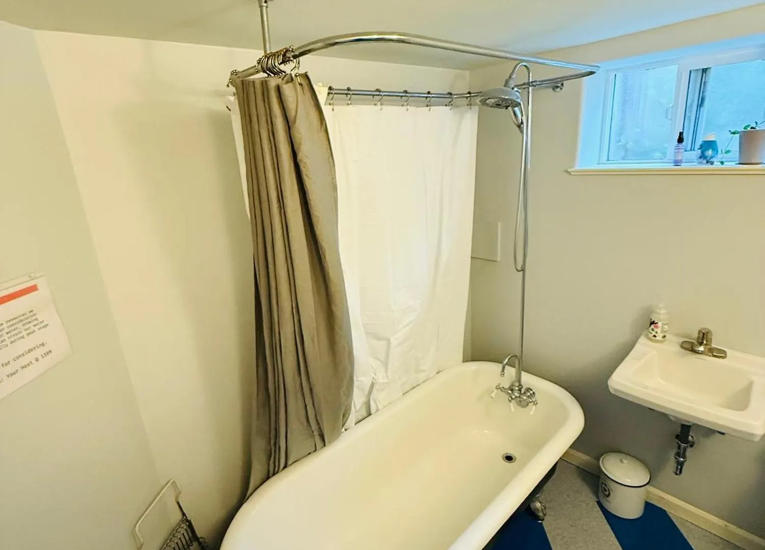 Southeast Portland Parkside Gem On Mount Tabor Apartment