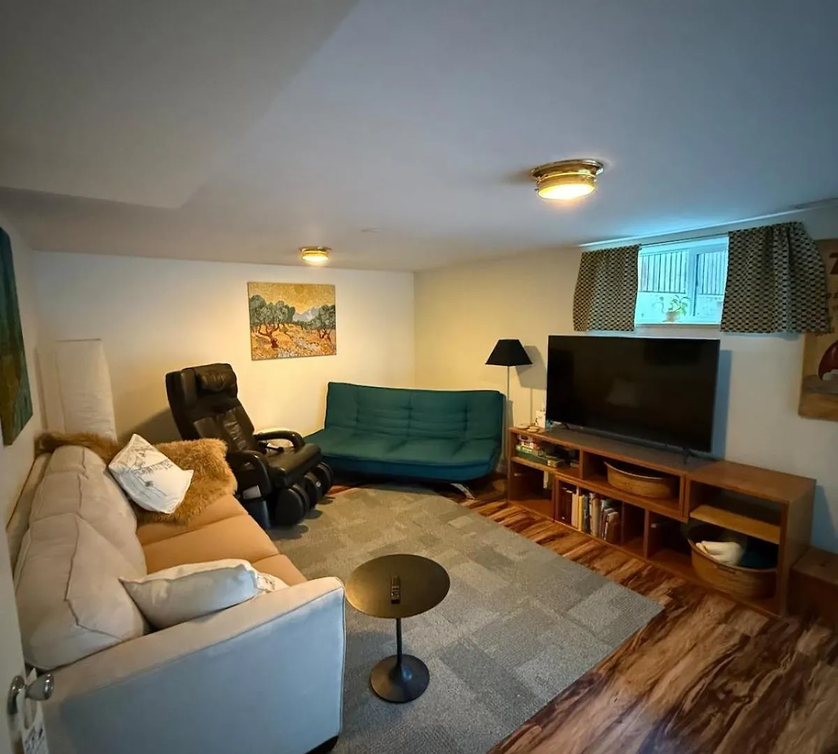 Southeast Portland Parkside Gem On Mount Tabor Apartment